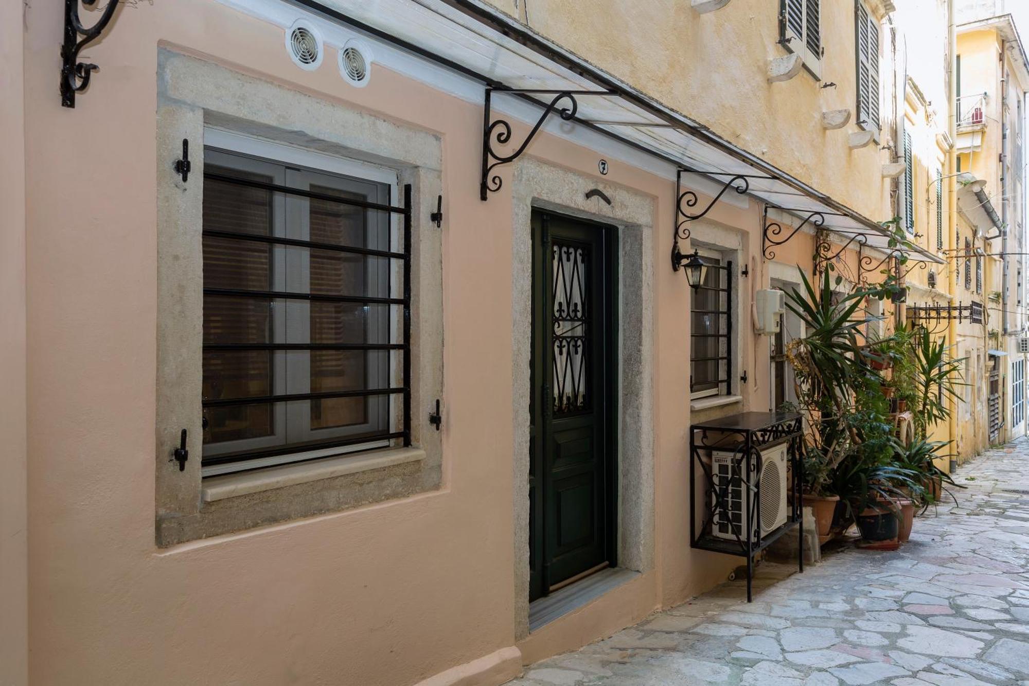 Townhall Studio Corfu  Kültér fotó